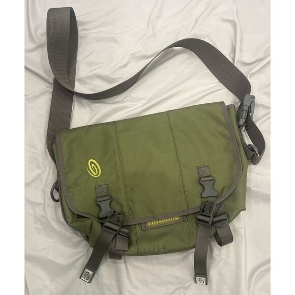 Timbuk2 Messenger Bag Size Medium Green & Black Shoulder Crossbody Bag 16x13 - Picture 1 of 4